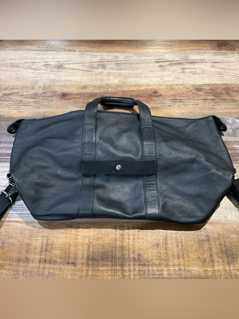 Tumi Black Leather Duffel Weekender Bag with Shoulder Strap